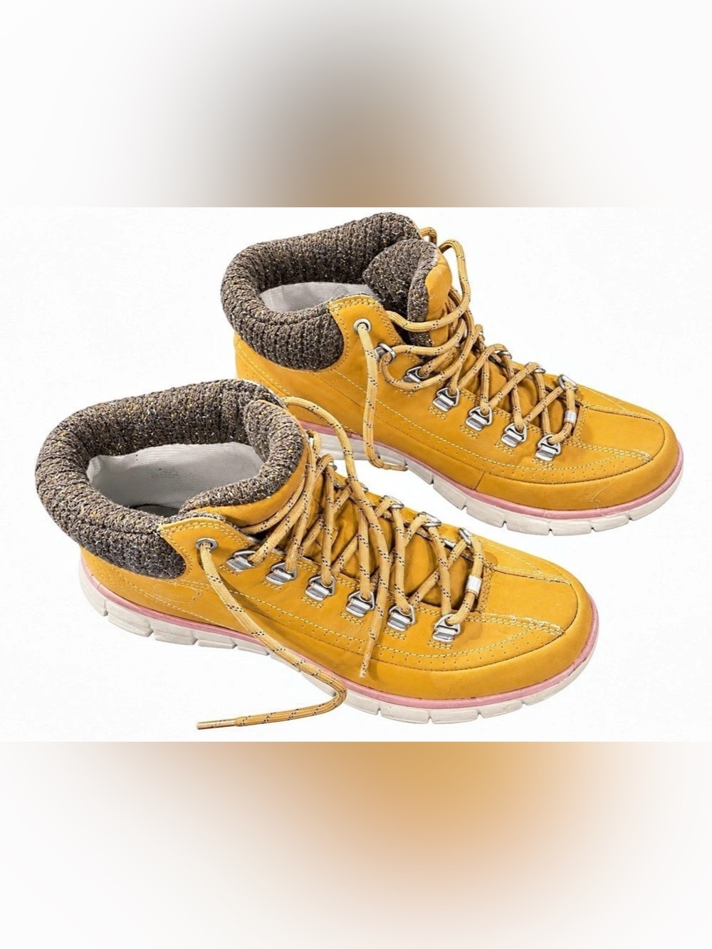 Rare Skechers Lite Memory Foam Leather Winter Sneaker Boot in Womens Size 9.5